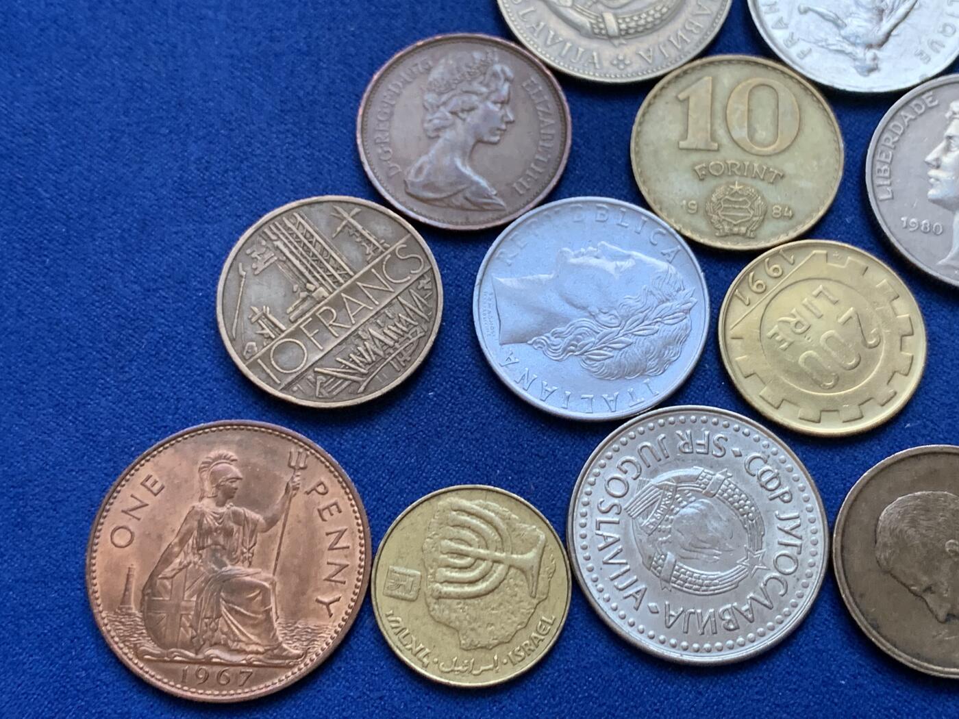 《竞宝斋》第288场-周六， 周日，周一 3场连拍 （全场包邮） 20枚一组 欧洲各国高面值硬币（英、法、意、比、西、葡、希、南斯拉夫、以色列等）