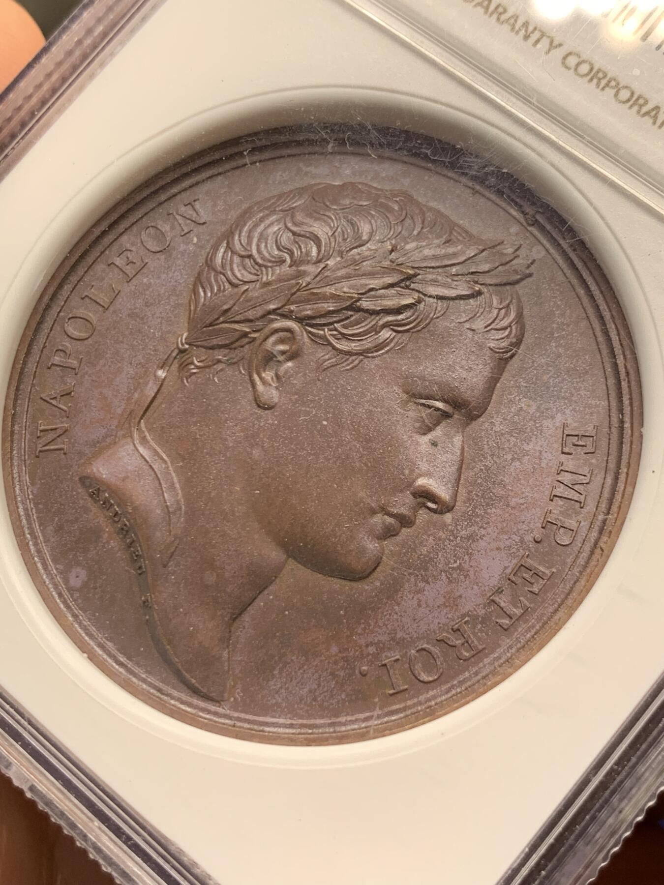 《竞宝斋》第288场-周六， 周日，周一 3场连拍 （全场包邮） NGC MS65BN 法国 1807 拿破仑 维斯瓦河 纪念铜章 迷人的巧克力包浆 河畔半裸的少女 意境起来了