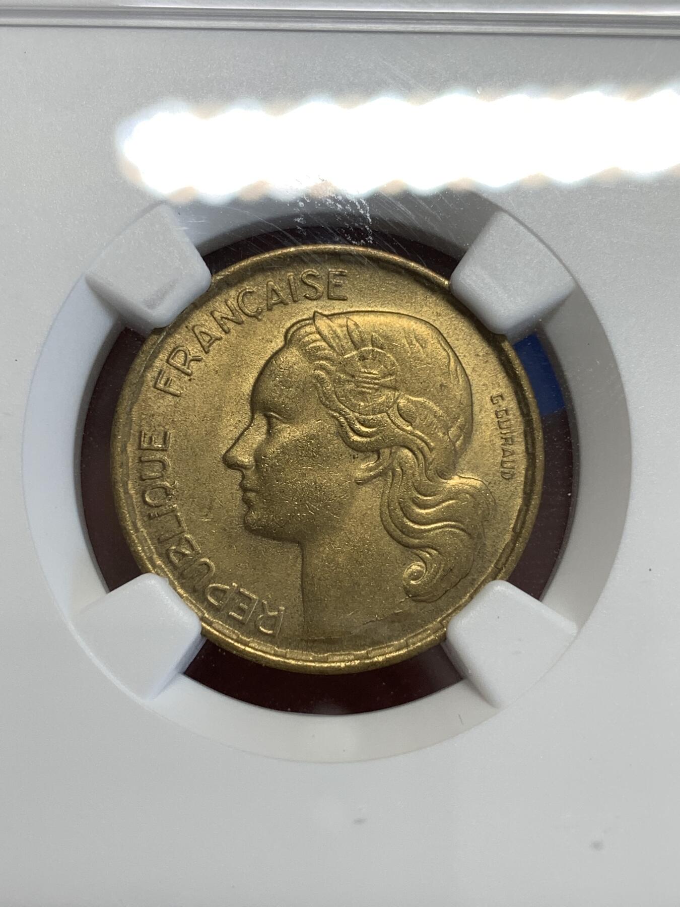 《竞宝斋》第288场-周六， 周日，周一 3场连拍 （全场包邮） NGC MS64 法国第四共和国时期1951女神20法郎铜币