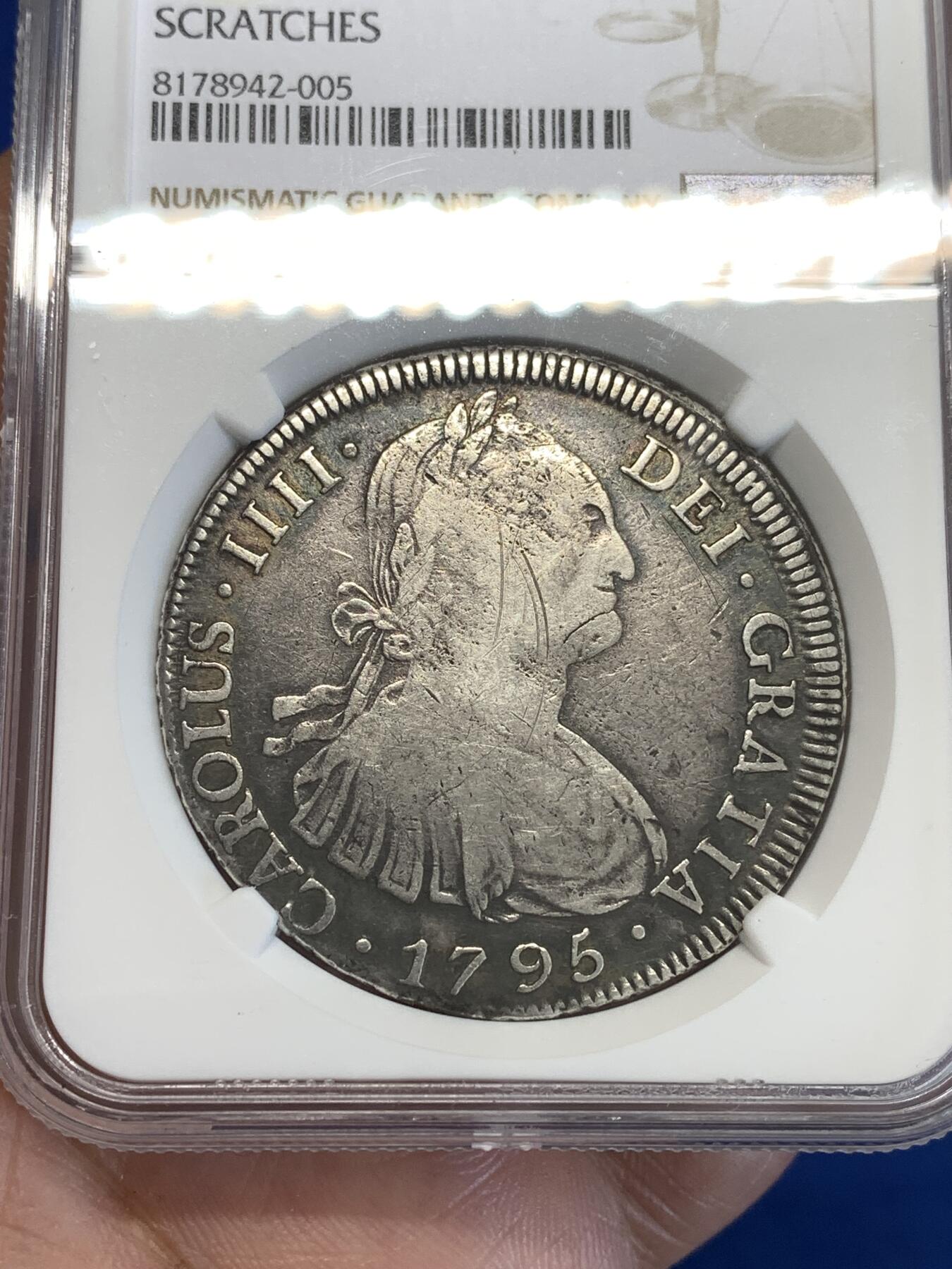 《竞宝斋》第288场-周六， 周日，周一 3场连拍 （全场包邮） NGC VFD 玻利维亚1795年卡四双柱 大直径 无戳美品