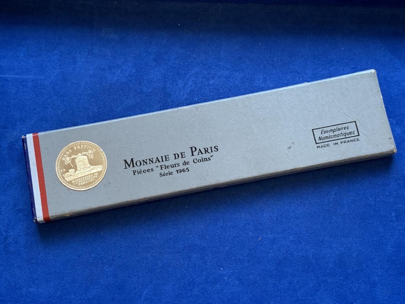 《竞宝斋》第288场-周六， 周日，周一 3场连拍 （全场包邮） 法国1965年银币套币 5法郎有锈