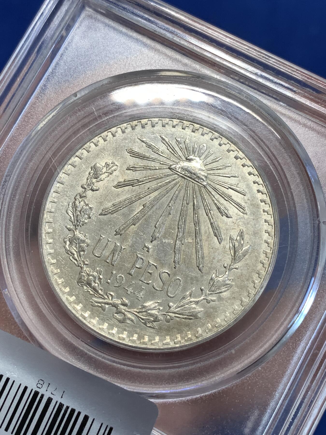 《竞宝斋》第288场-周六， 周日，周一 3场连拍 （全场包邮） 公博 MS67 墨西哥1944年鹰洋1比索 淡黄油彩高分