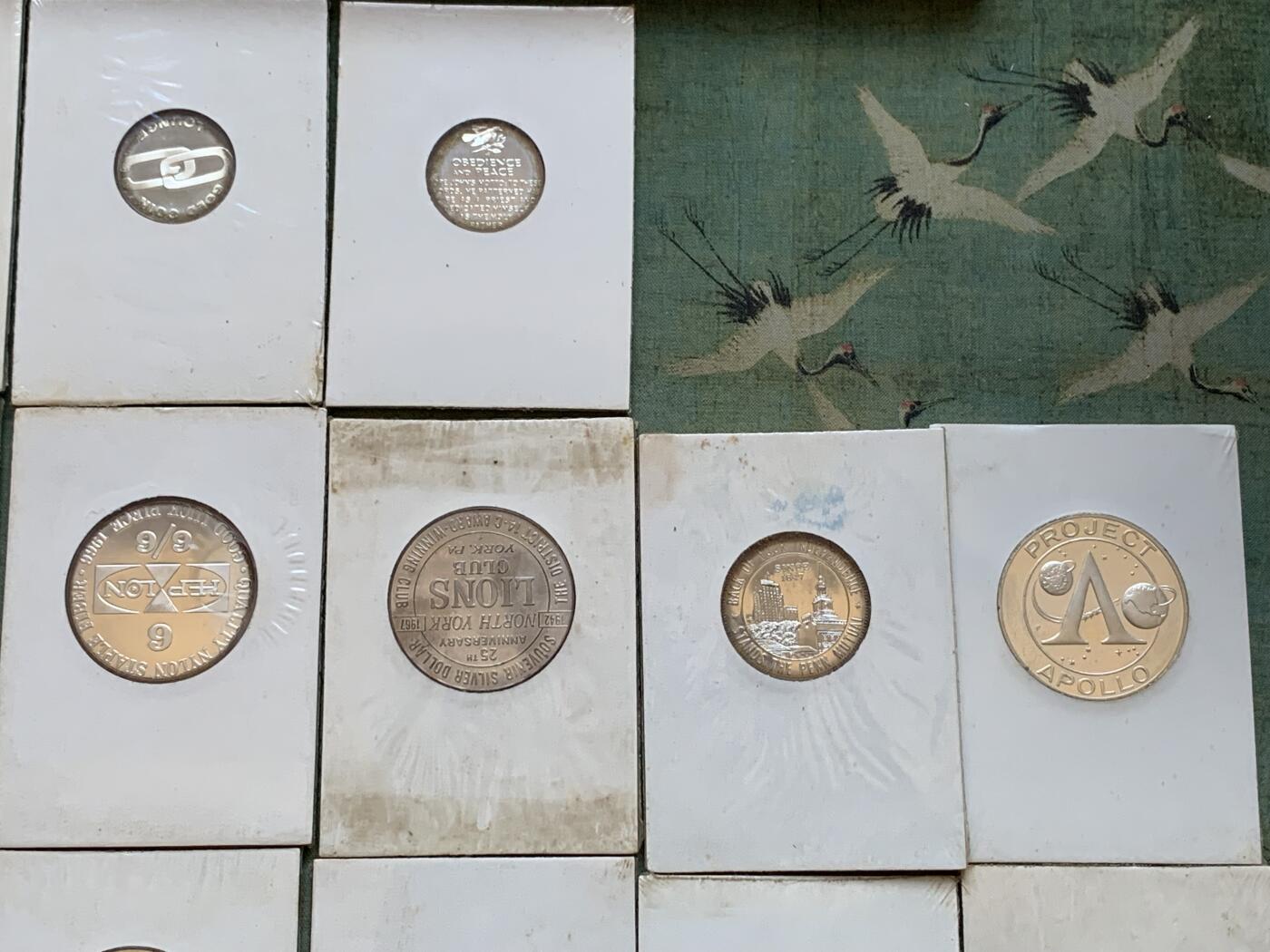 《竞宝斋》第288场-周六， 周日，周一 3场连拍 （全场包邮） 26枚一组 富兰克林造币厂币章 25枚有完好原封+1枚无原封