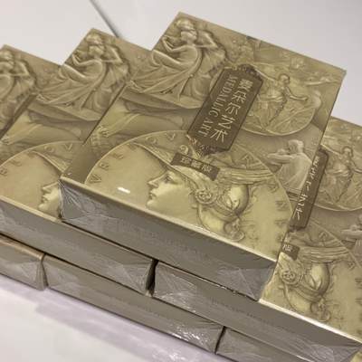 掌中浮雕-藏着的欧洲第014场 - 赠品🎁：中拍章友均可获得一副麦朵尔艺术珍藏版扑克牌