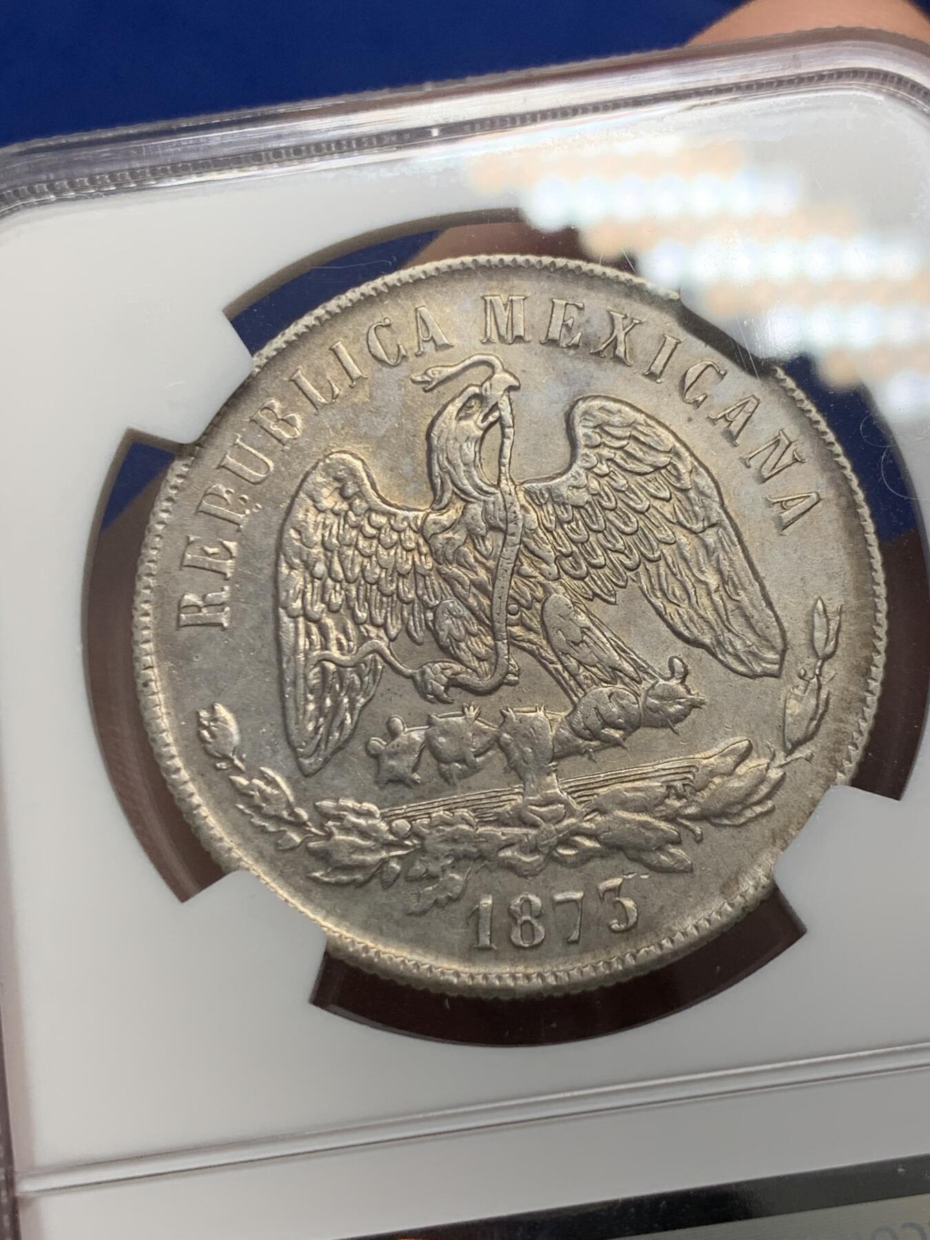 《竞宝斋》第288场-周六， 周日，周一 3场连拍 （全场包邮） NGC AU58 墨西哥1873Go厂天平鹰洋 淡灰蓝包浆 鹰羽犀利 极富性价比的状态 自藏佳品