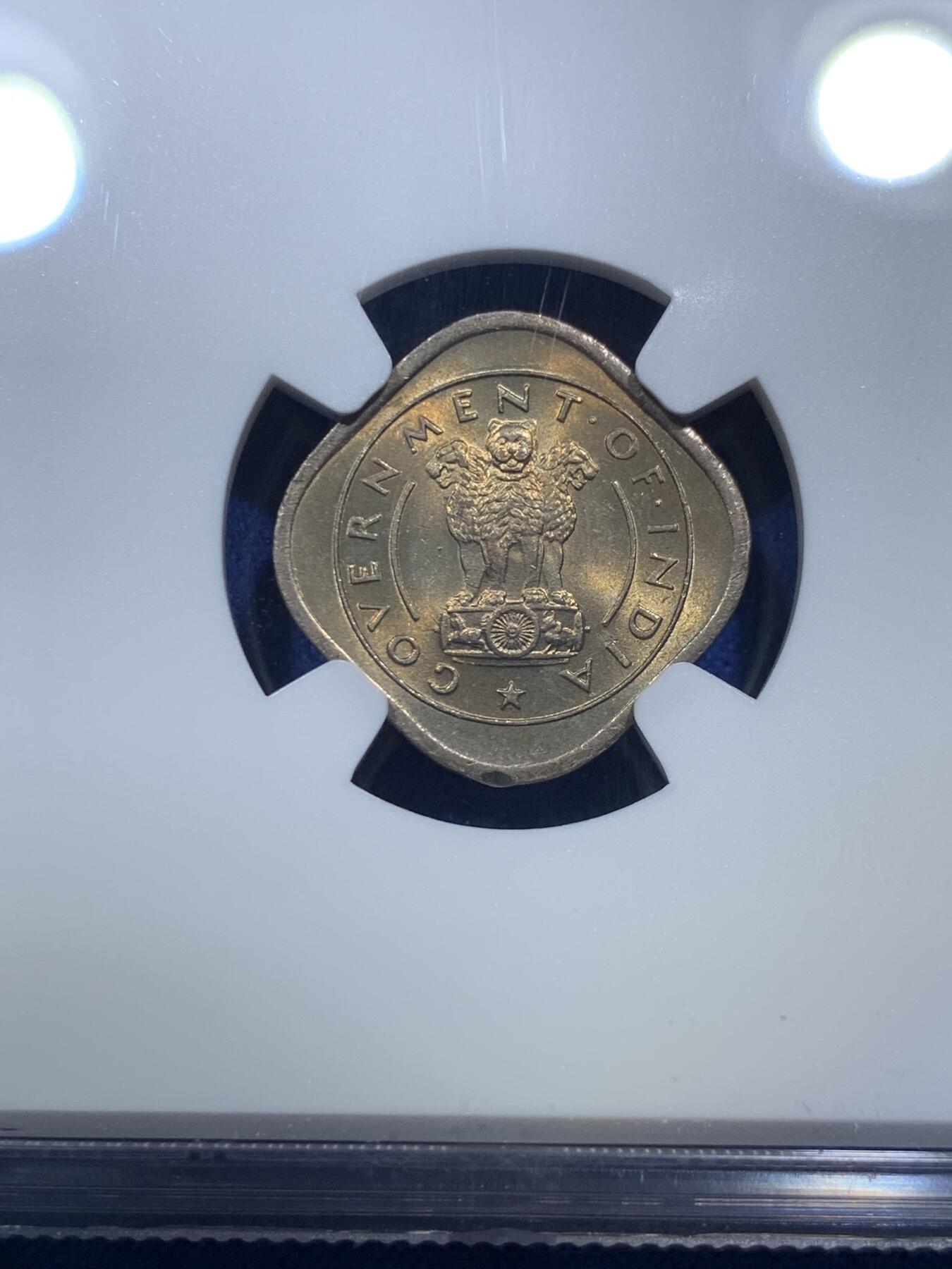 《竞宝斋》第288场-周六， 周日，周一 3场连拍 （全场包邮） NGC MS63 印度1950年1/2安娜瘤牛铜镍币