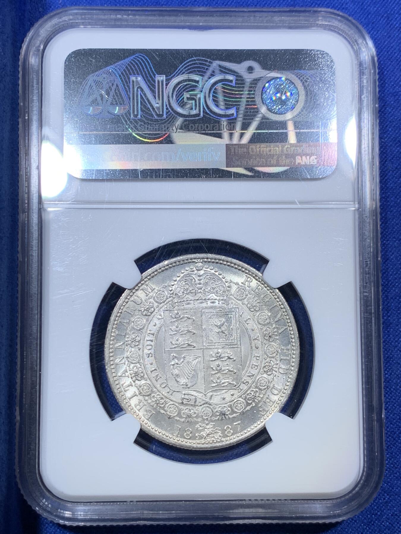 《竞宝斋》第288场-周六， 周日，周一 3场连拍 （全场包邮） NGC MS62+ 英国1887年维多利亚高冠半克朗银币 底板清爽带银霜 背面63分的品质