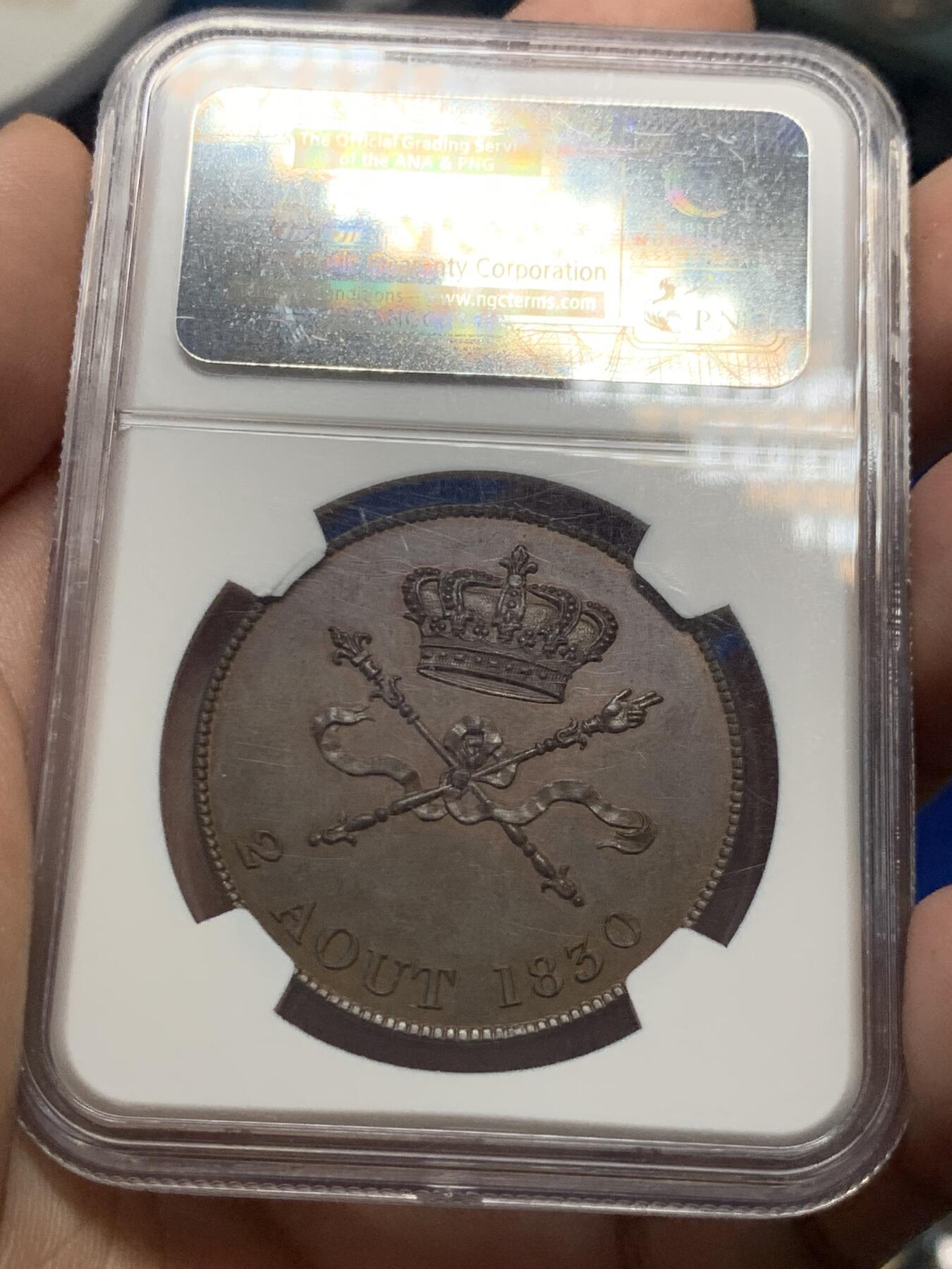 《竞宝斋》第288场-周六， 周日，周一 3场连拍 （全场包邮） NGC MS63BN 法国1830年亨利五世5法郎铜样币  丝滑巧克力，老N盒保障。仅仅在位7天的小国王，铸造精良，意义非凡。银样MS已过五位数，铜样极富潜力