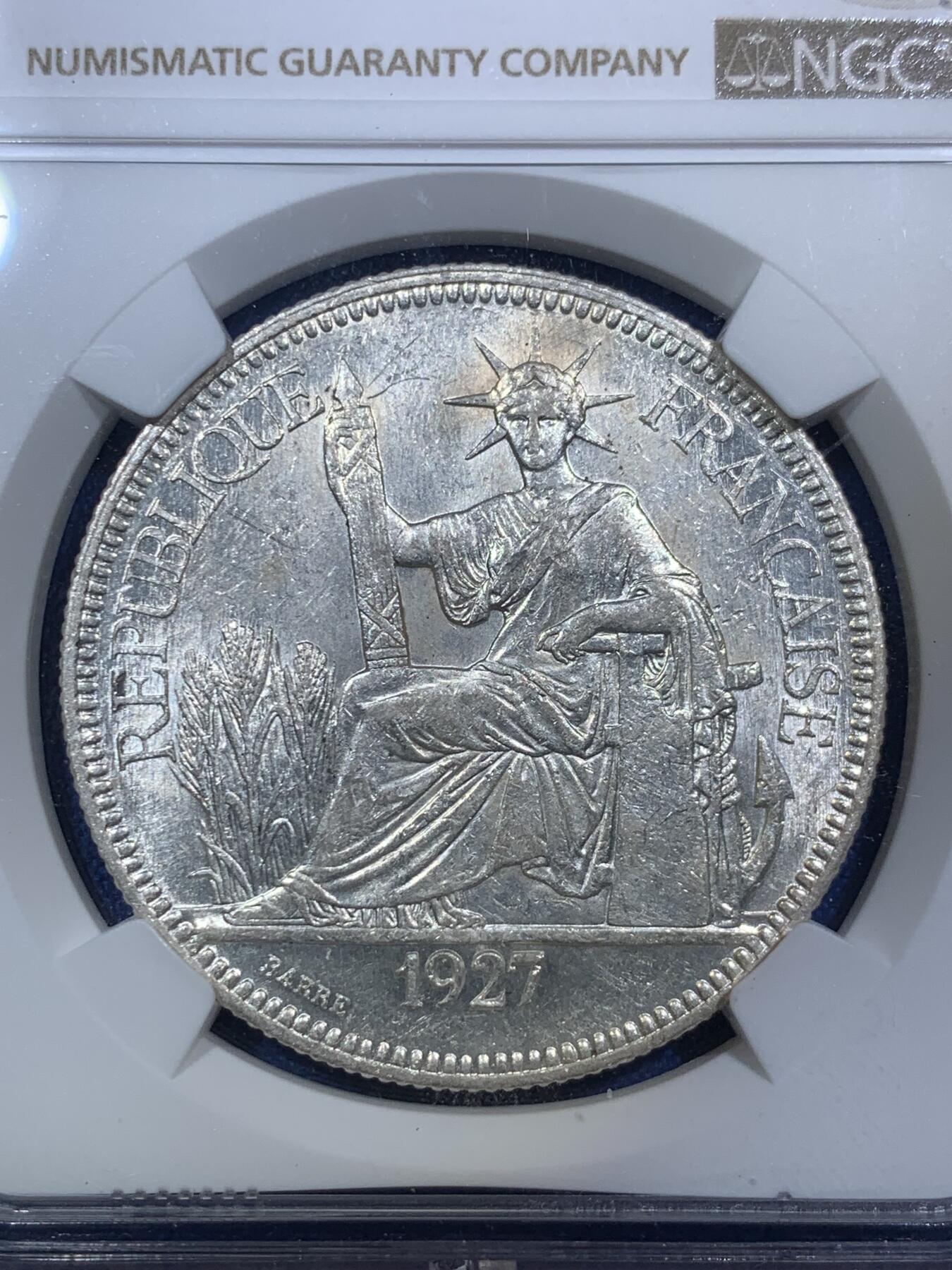 《竞宝斋》第288场-周六， 周日，周一 3场连拍 （全场包邮） NGC MS62 法属印支1927年坐洋1皮亚斯特银币 不多的年份