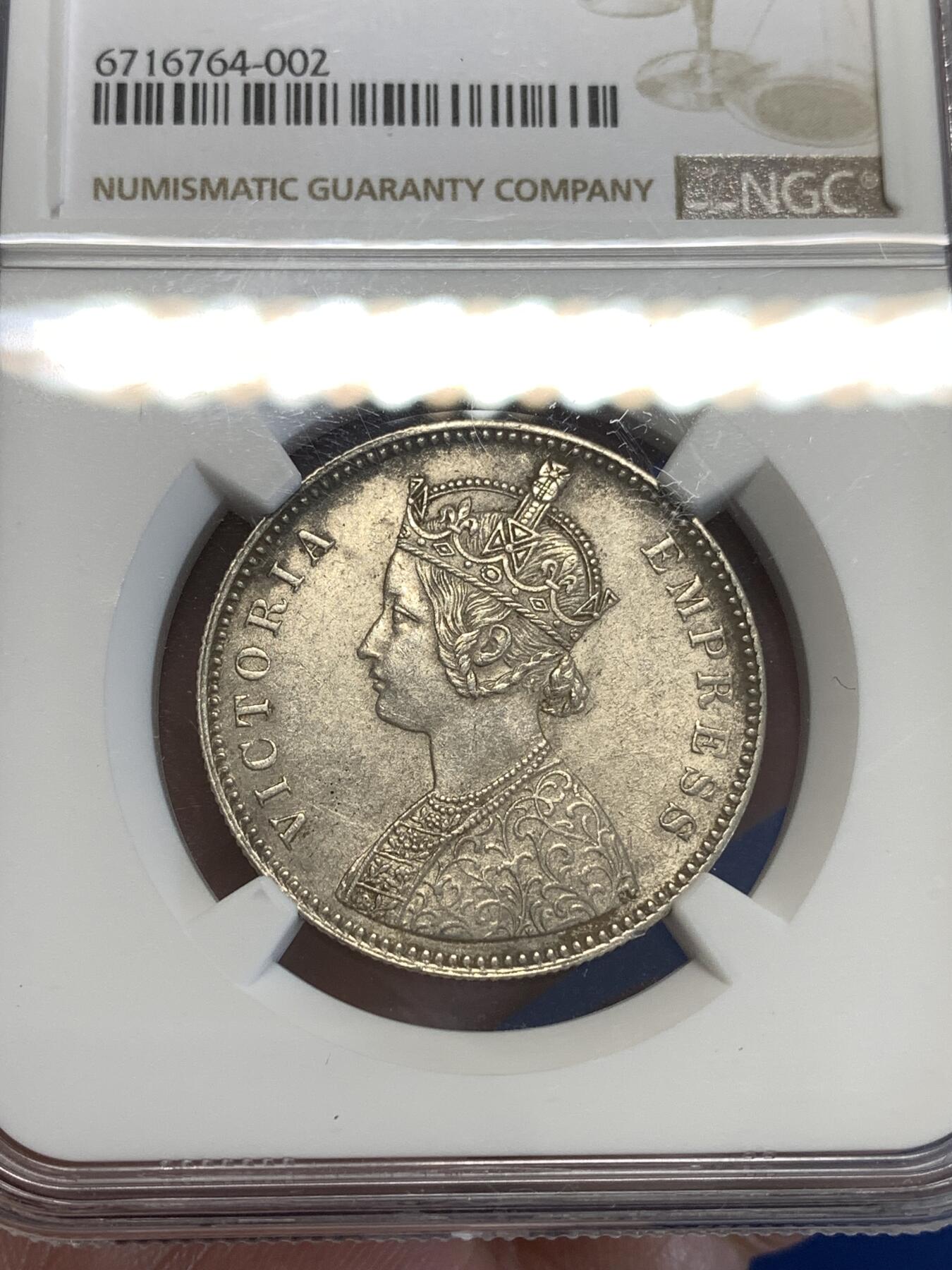 《竞宝斋》第288场-周六， 周日，周一 3场连拍 （全场包邮） NGC AU58 英属印度 1884C 1卢比 银币   低评