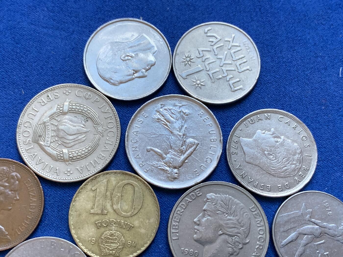 《竞宝斋》第288场-周六， 周日，周一 3场连拍 （全场包邮） 20枚一组 欧洲各国高面值硬币（英、法、意、比、西、葡、希、南斯拉夫、以色列等）