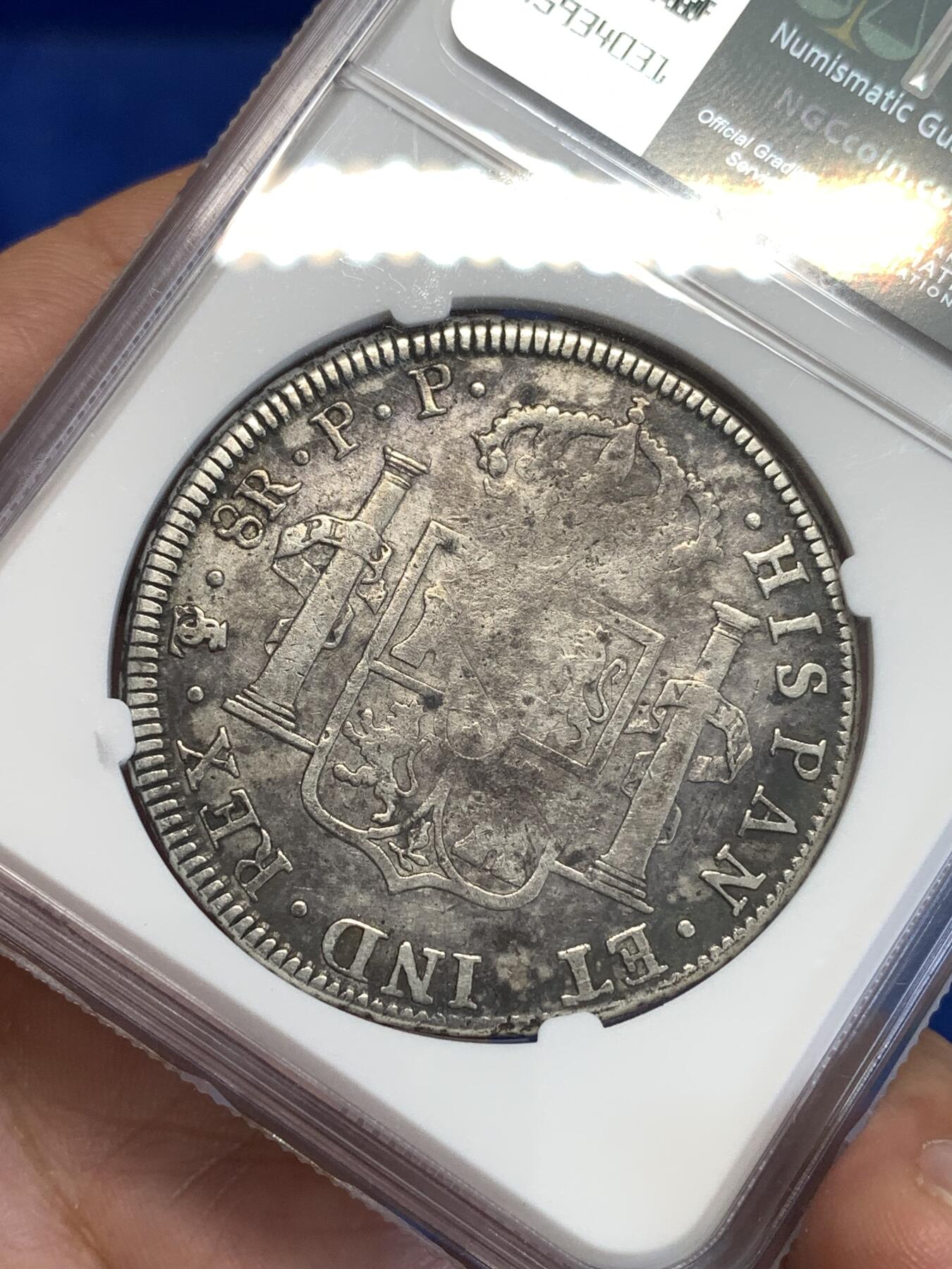 《竞宝斋》第288场-周六， 周日，周一 3场连拍 （全场包邮） NGC VFD 玻利维亚1795年卡四双柱 大直径 无戳美品