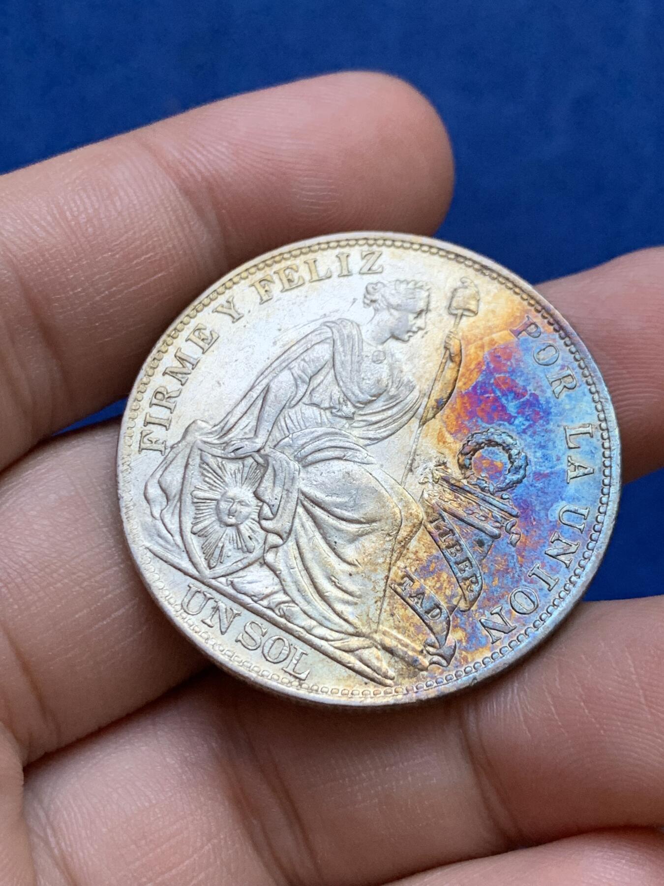 《竞宝斋》第288场-周六， 周日，周一 3场连拍 （全场包邮） 秘鲁1914年坐人女神1索尔银币