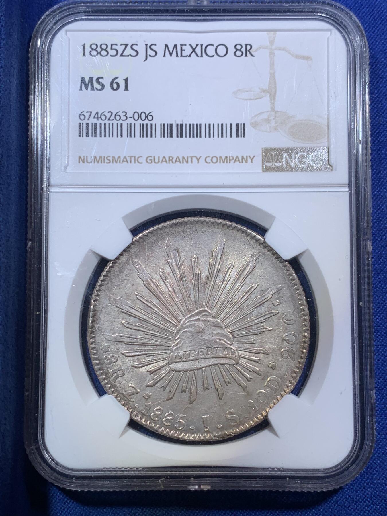 《竞宝斋》第288场-周六， 周日，周一 3场连拍 （全场包邮） NGC MS61 墨西哥1885年花边鹰洋8R 原味淡灰包浆 比白币多几分厚重