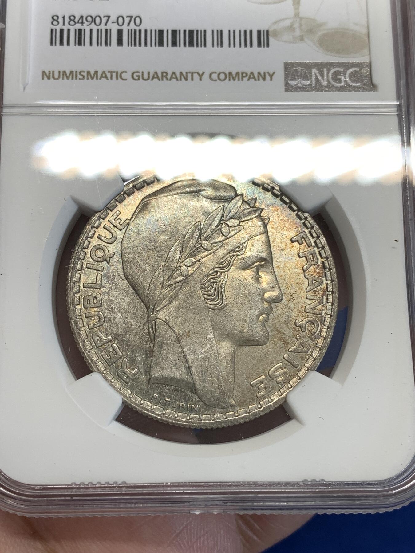 《竞宝斋》第288场-周六， 周日，周一 3场连拍 （全场包邮） NGC MS62 法国1933年桂冠女神20法郎银币