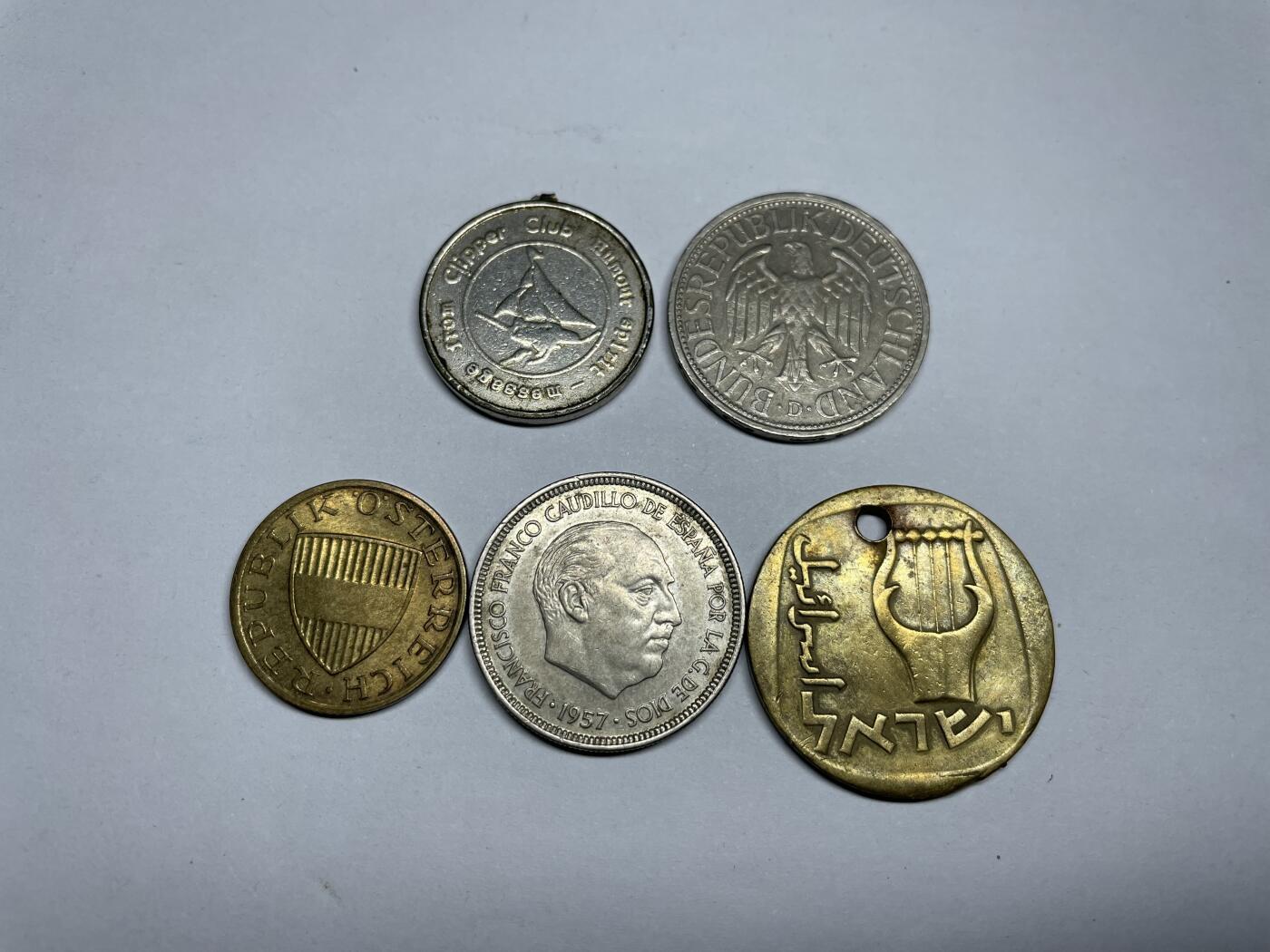 2024年集古藏今外币拍卖第十期-第9场—（总第99拍），新一期拍卖开始了。 各国散币5枚