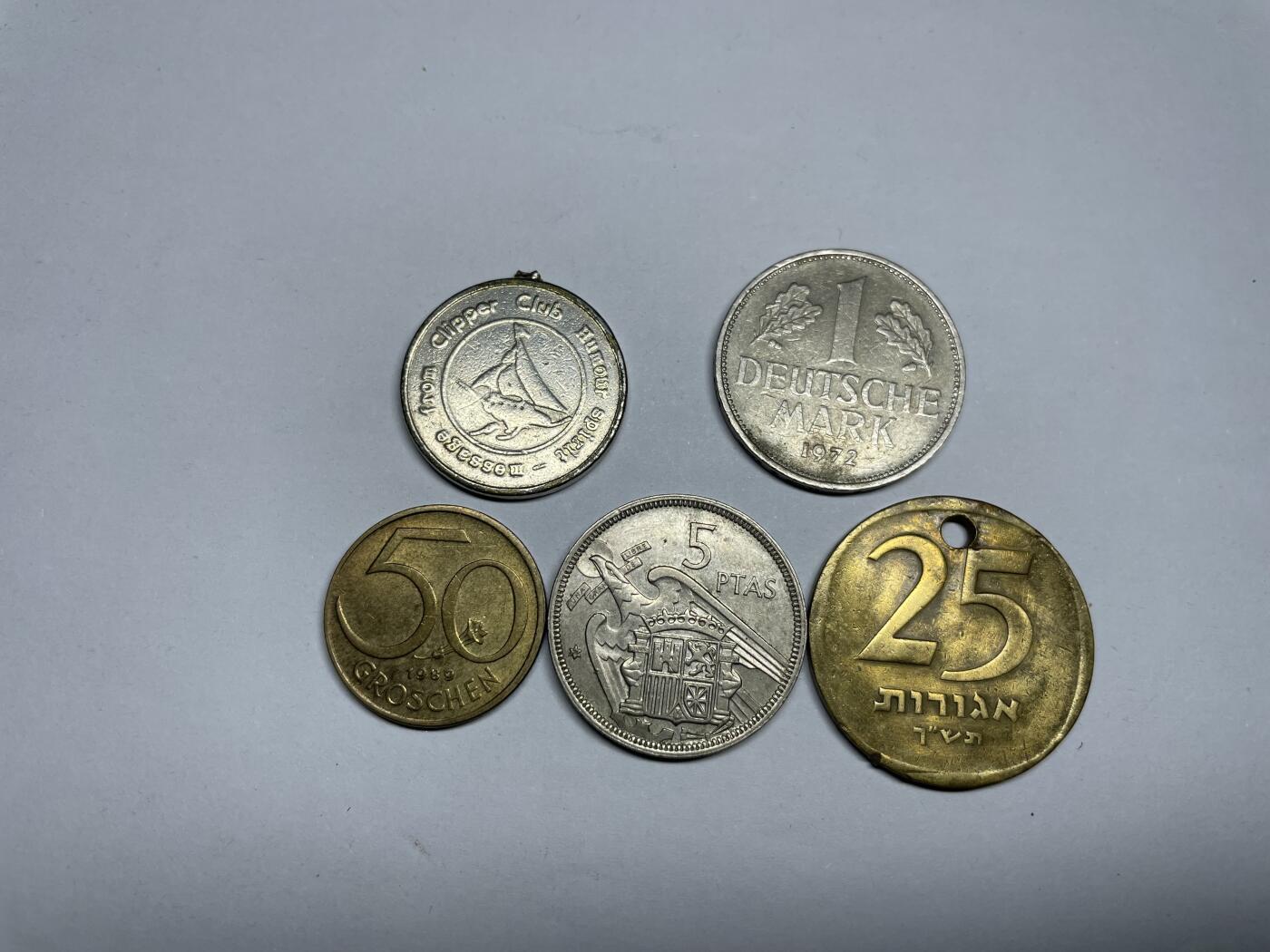 2024年集古藏今外币拍卖第十期-第9场—（总第99拍），新一期拍卖开始了。 各国散币5枚