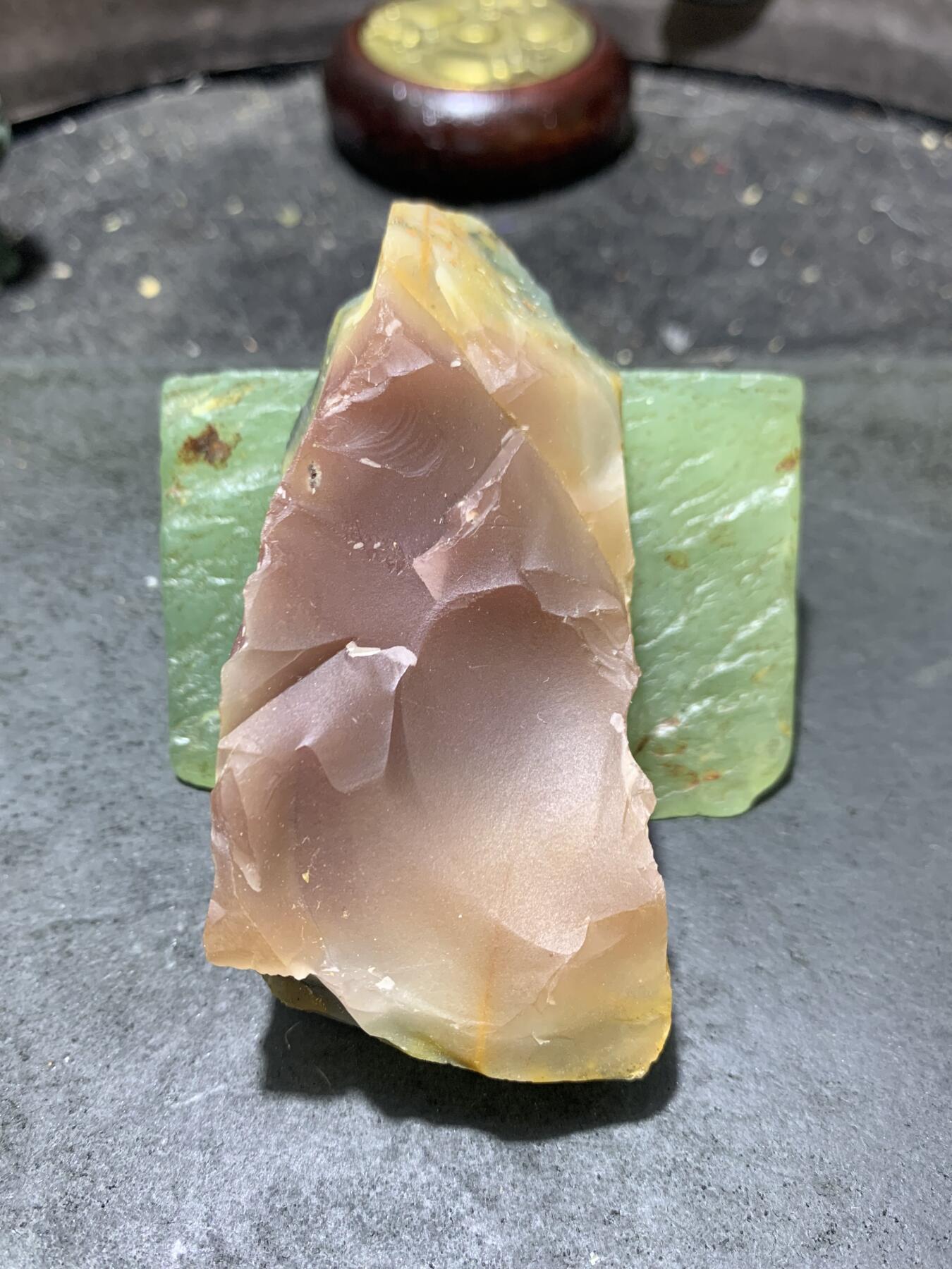 精美原皮紫绿玛瑙明料原石一块，