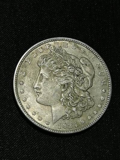 臻藏泉阁国内外钱币 - 美国摩根一美元银币