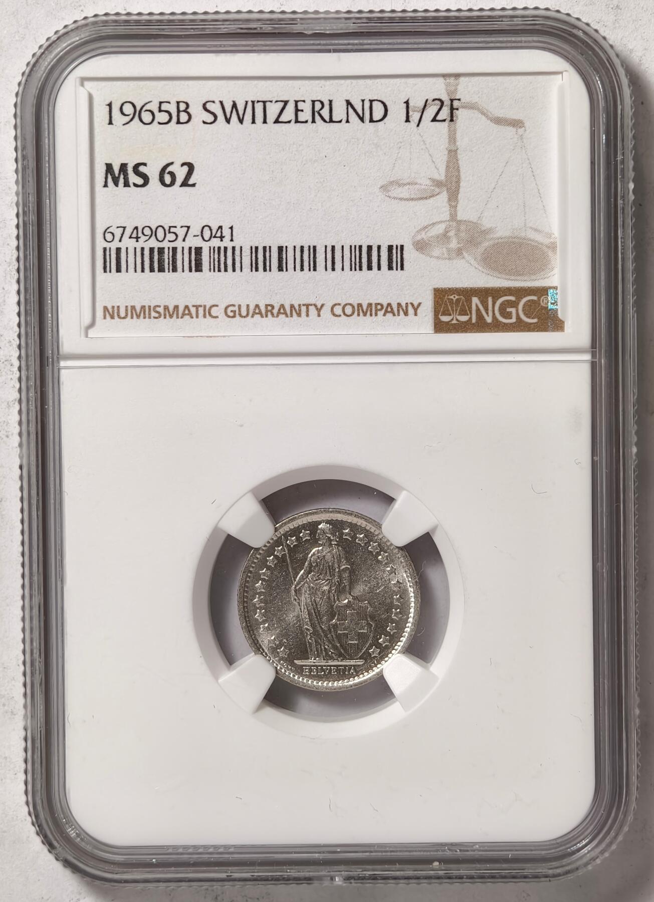 紫瑗钱币——第420期 瑞士 1965年 B版 赫尔维蒂亚 1/2法郎 银币 NGC MS62
