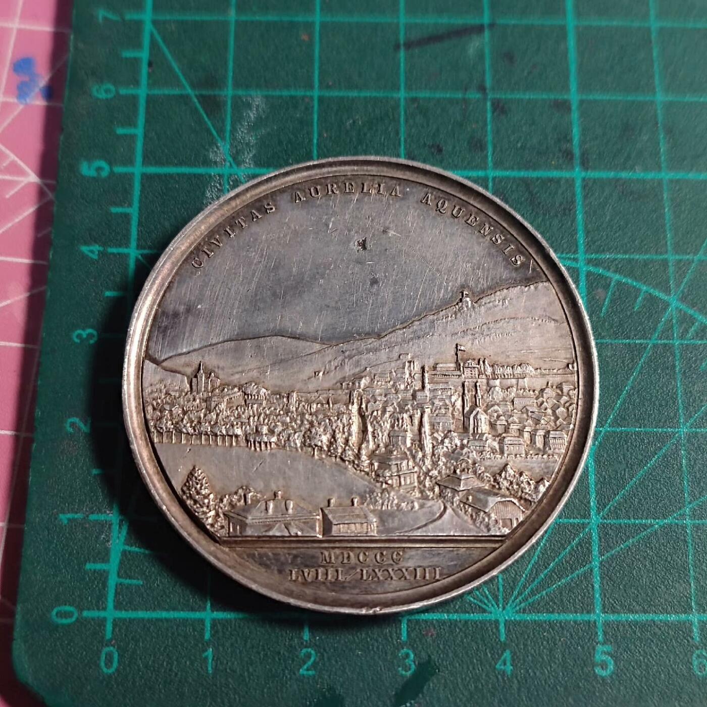 欧洲章牌艺术 周五九点 少见品种1883年德国巴登城市景观大银章