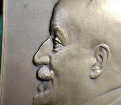 欧洲章牌艺术 周五九点 比利时1911人物矩形铜章