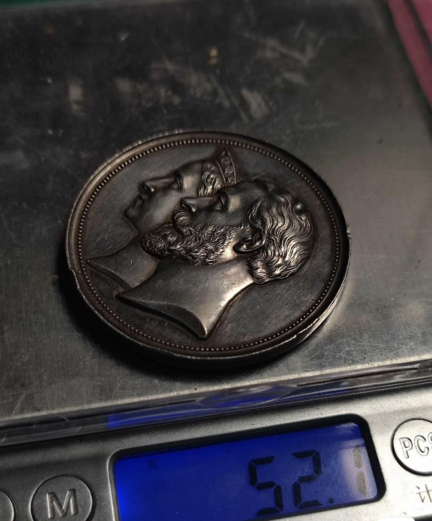 欧洲章牌艺术 周五九点 少见品种1883年德国巴登城市景观大银章