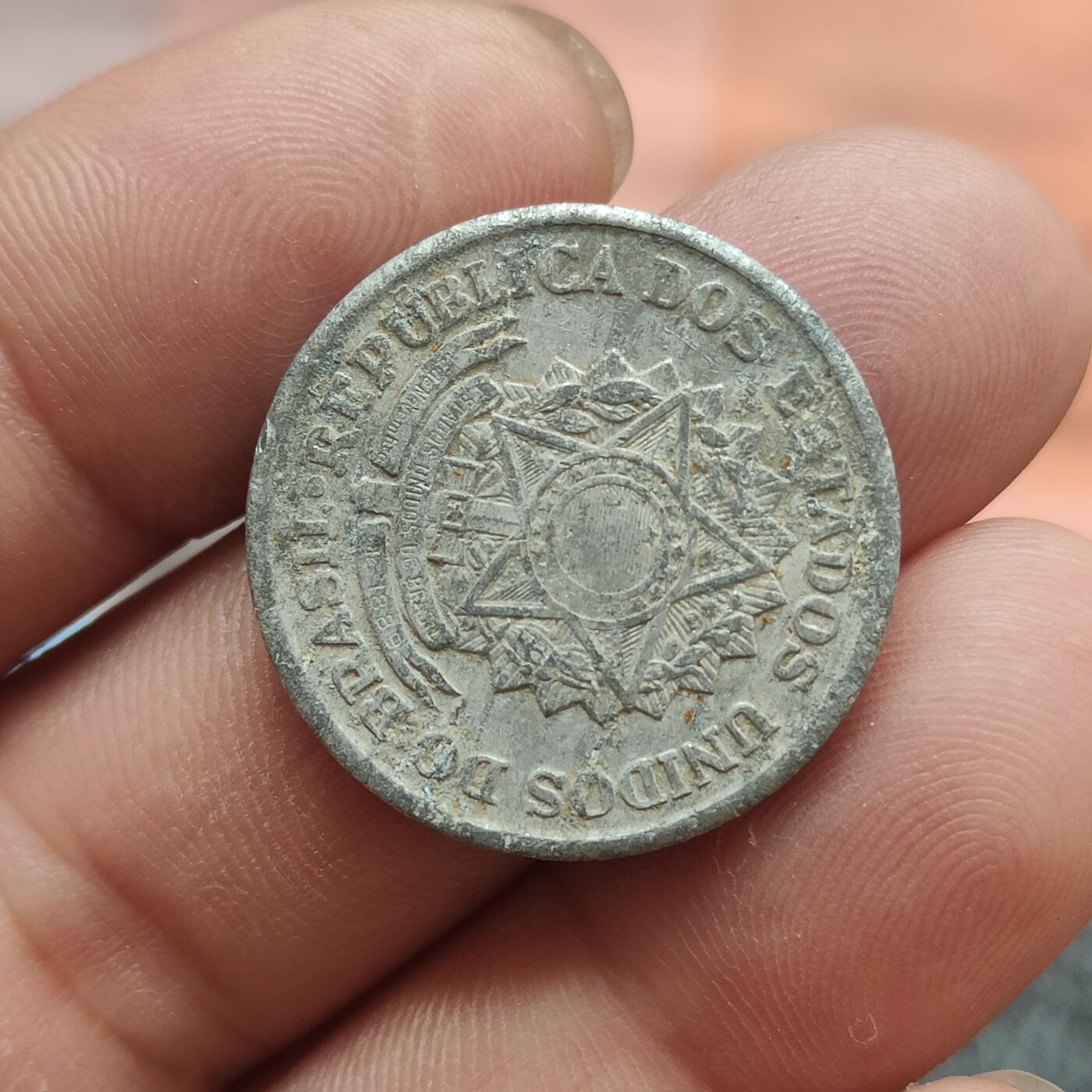 英雄古币捡漏专场第一期无押金可累计捡漏，全场50包邮，偏远地区除外。 巴西二分