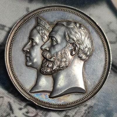 欧洲章牌艺术 周五九点 少见品种1883年德国巴登城市景观大银章