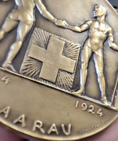 欧洲章牌艺术 周五九点 瑞士射击节百年铜章1924原盒