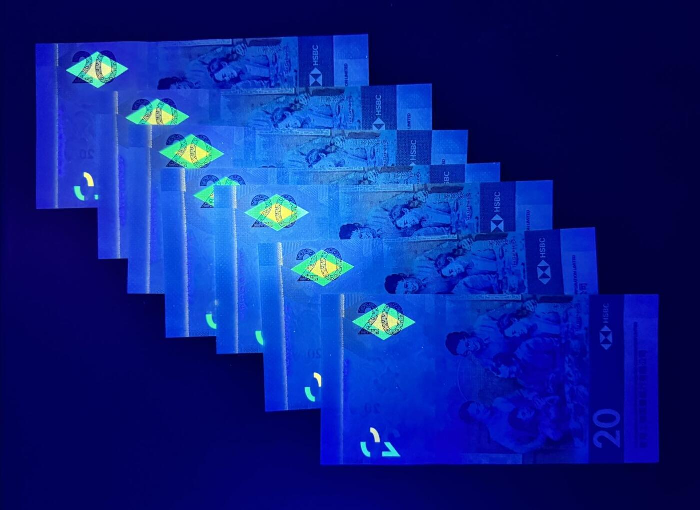 收藏联盟Quantum Auction 第360期拍卖  香港汇丰银行2020年20元全同重复号七枚一组 品相全新UNC 号码无457 