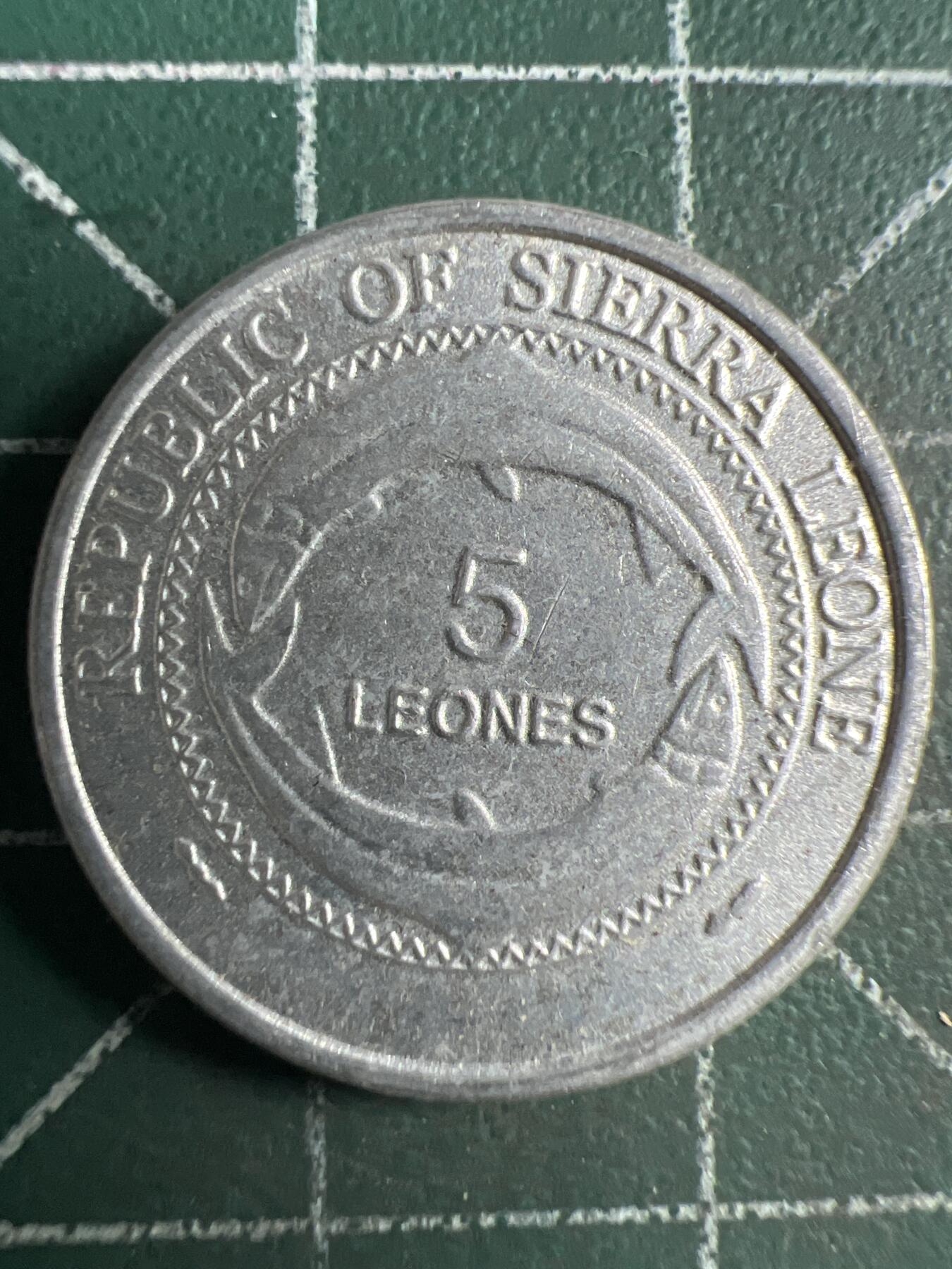 第650期 硬币专场 （无押金，捡漏，全场50包邮，偏远地区除外，接收代拍业务，本店十天发一次货） 塞拉利昂5利昂