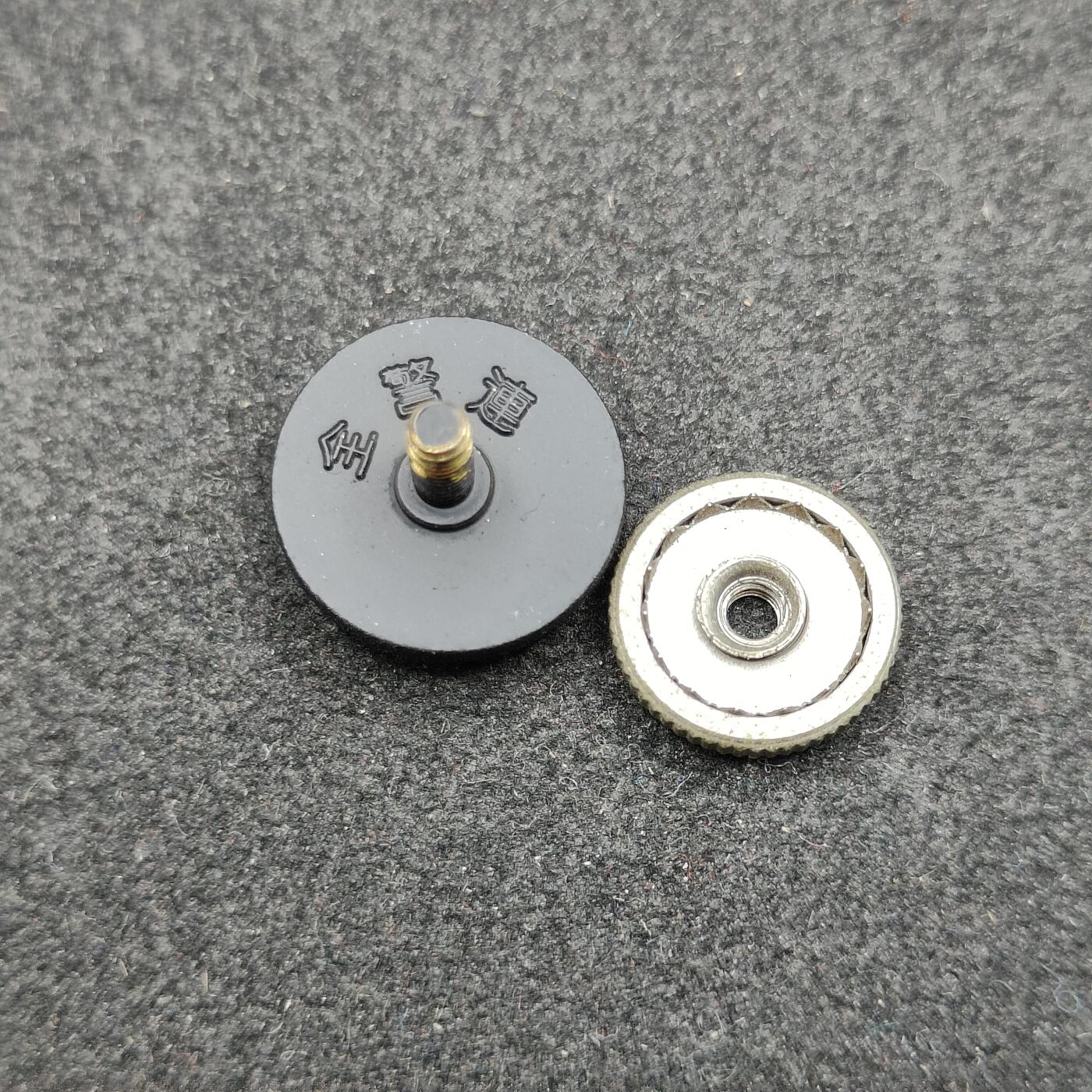 全场0元起拍 第173期 咸鱼国勋章拍卖专场 7月14日（周日）下午6：00开始 日本全国警察联盟证章