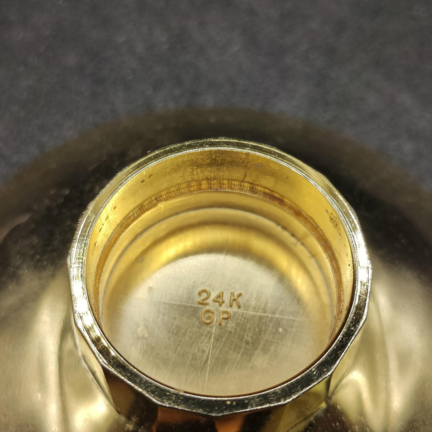 全场0元起拍 第173期 咸鱼国勋章拍卖专场 7月14日（周日）下午6：00开始 日本24k镀金金杯