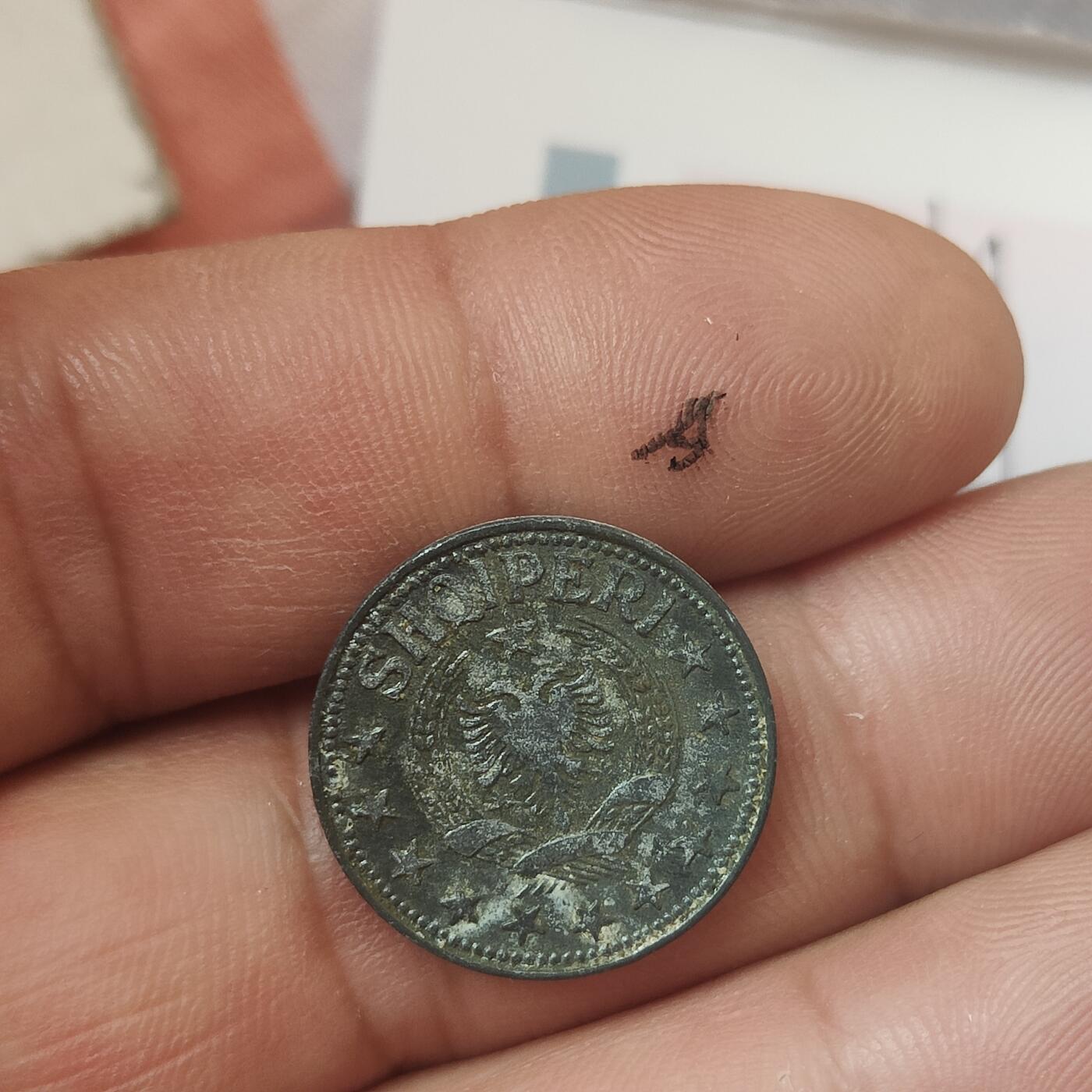 英雄古币捡漏专场第一期无押金可累计捡漏，全场50包邮，偏远地区除外。 少见阿尔巴尼亚。