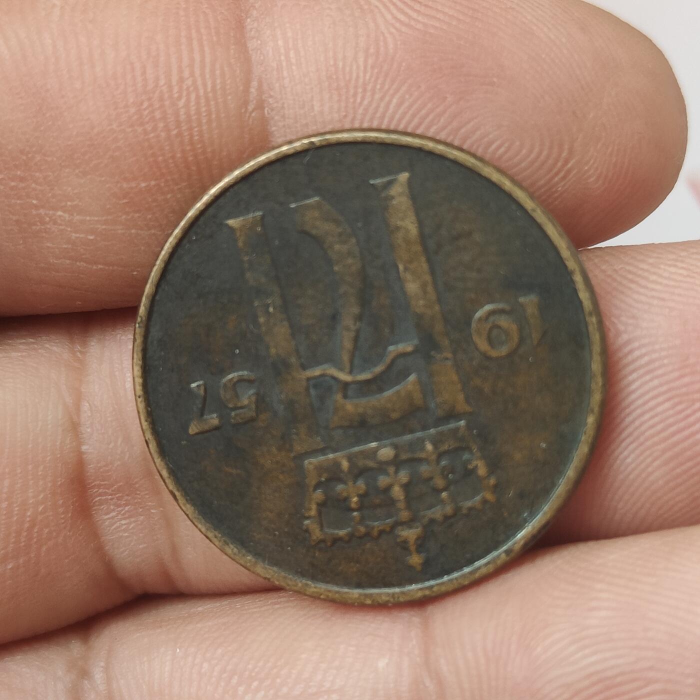 英雄古币捡漏专场第一期无押金可累计捡漏，全场50包邮，偏远地区除外。 1957诺威五偶尔