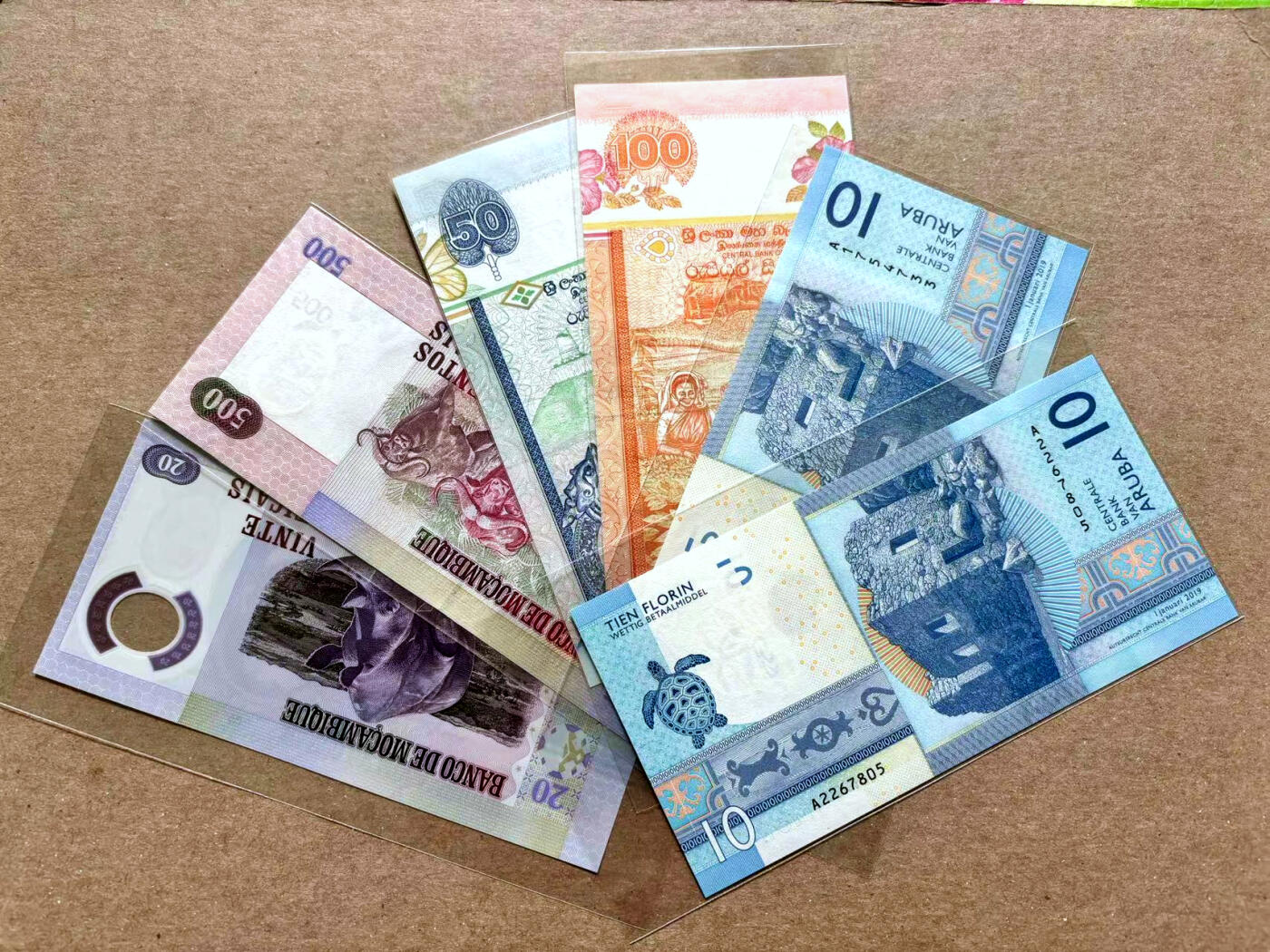 【Blue Auction】✨世界纸币精拍第504期【精】 【一组6张】阿鲁巴、斯里兰卡92初版、莫桑比克纸币一组 全新UNC