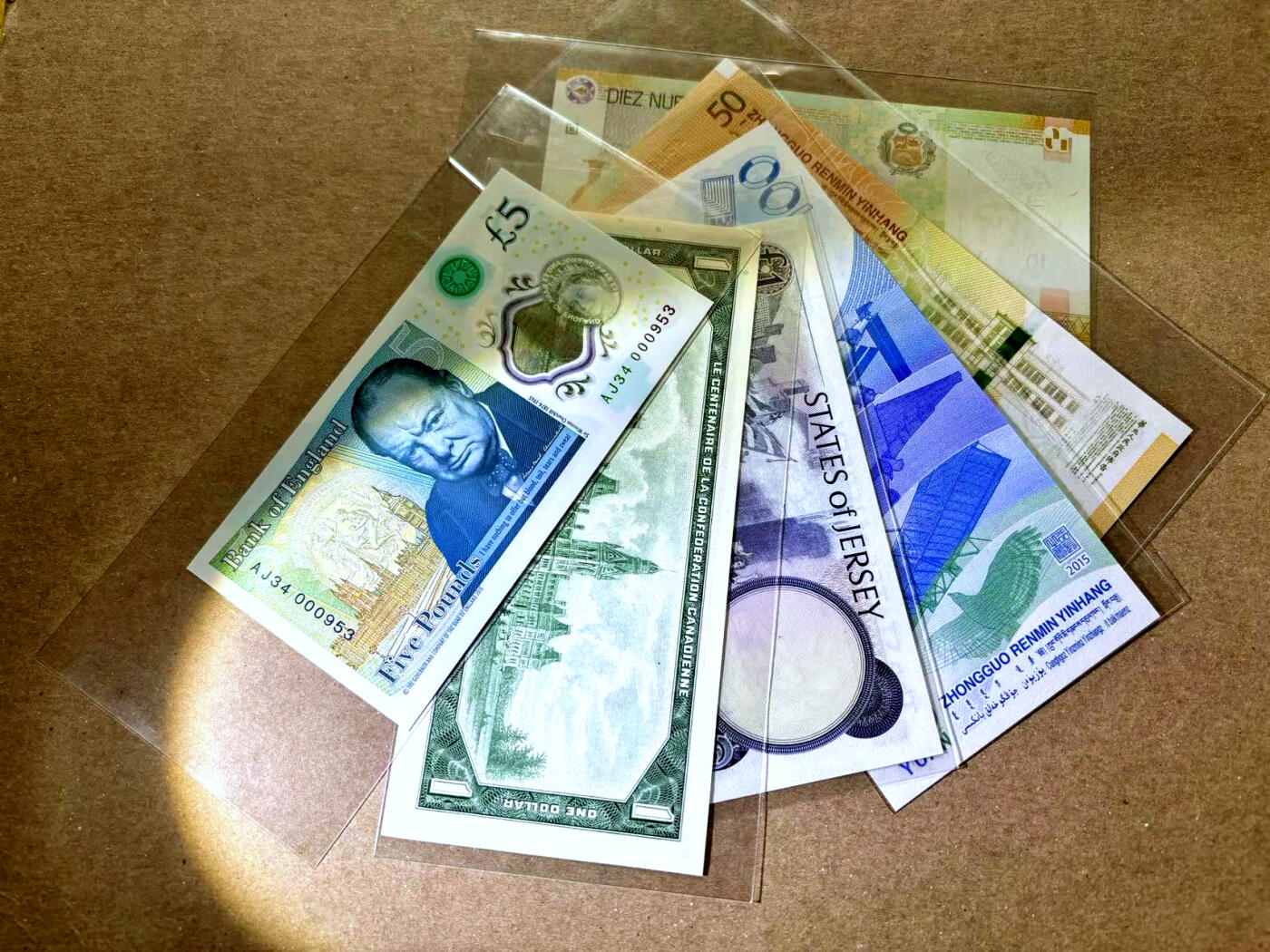 【Blue Auction】✨世界纸币精拍第504期【精】 【一组6张含无47】多国纸币一组 全新UNC （加拿大极轻微印子）