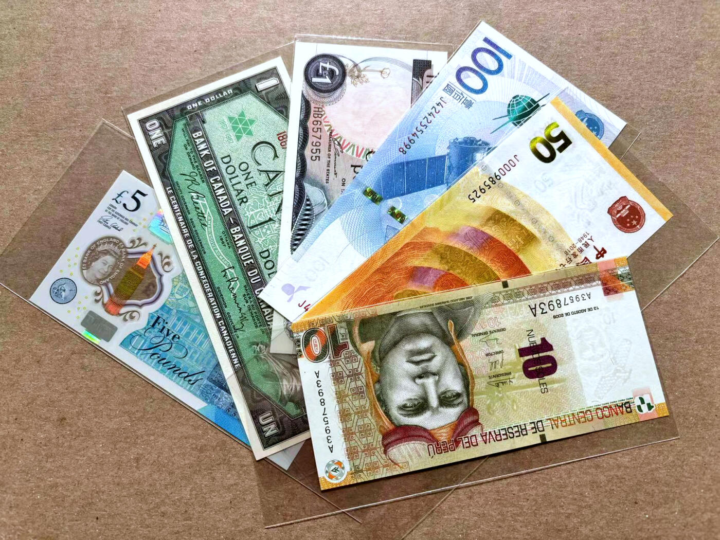 【Blue Auction】✨世界纸币精拍第504期【精】 【一组6张含无47】多国纸币一组 全新UNC （加拿大极轻微印子）