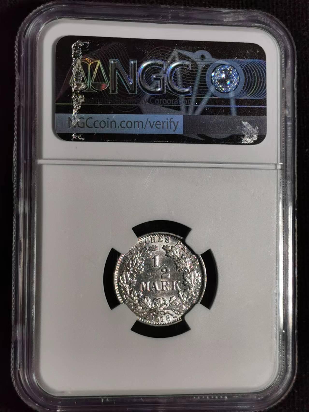 刘世昌艺术品销售中心～虎踞龙蟠*金杨在线联拍群第518期 德国1918年E版1/2马克银币（NGC  UNC   串号：6194060-058）1枚。