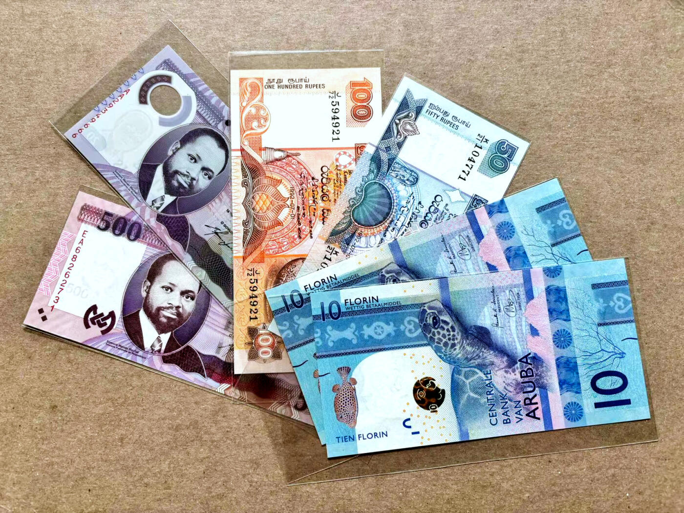 【Blue Auction】✨世界纸币精拍第504期【精】 【一组6张】阿鲁巴、斯里兰卡92初版、莫桑比克纸币一组 全新UNC