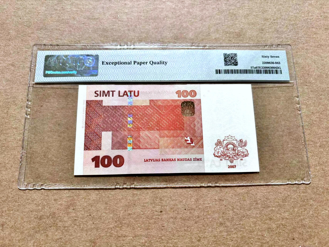 【Blue Auction】✨世界纸币精拍第504期【精】 【a版 升值品种】拉脱维亚 2007年100拉图 大胡子 PMG67EPQ 高分 
