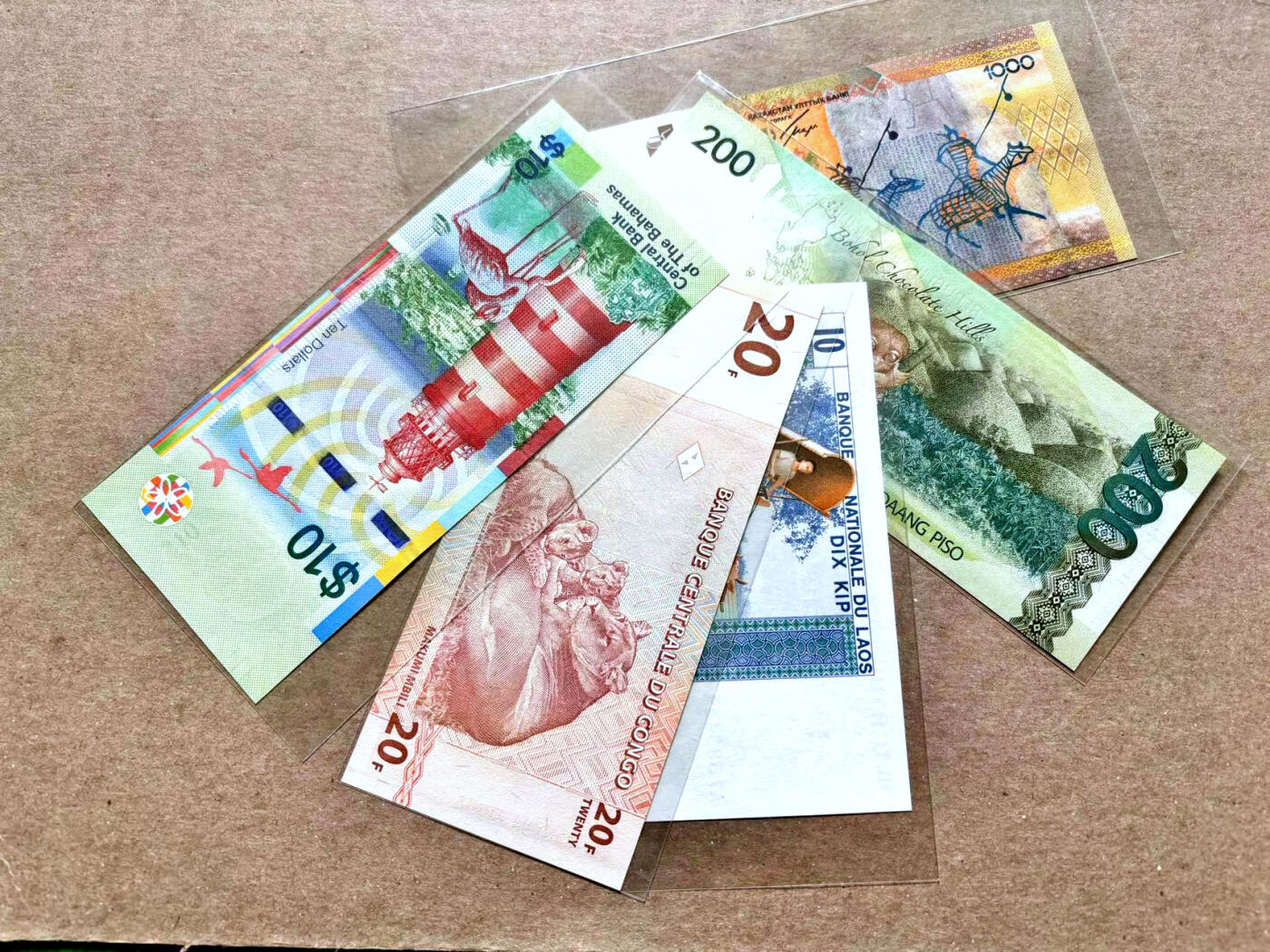 【Blue Auction】✨世界纸币精拍第504期【精】 【一组5张 含2张豹子号 A冠菲律宾 获奖钞】多国纸币一组 全新UNC