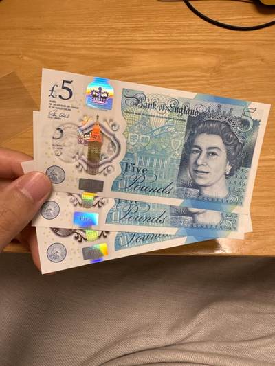 英国5英镑*3unc 三连 - 英国5英镑*3unc 三连
