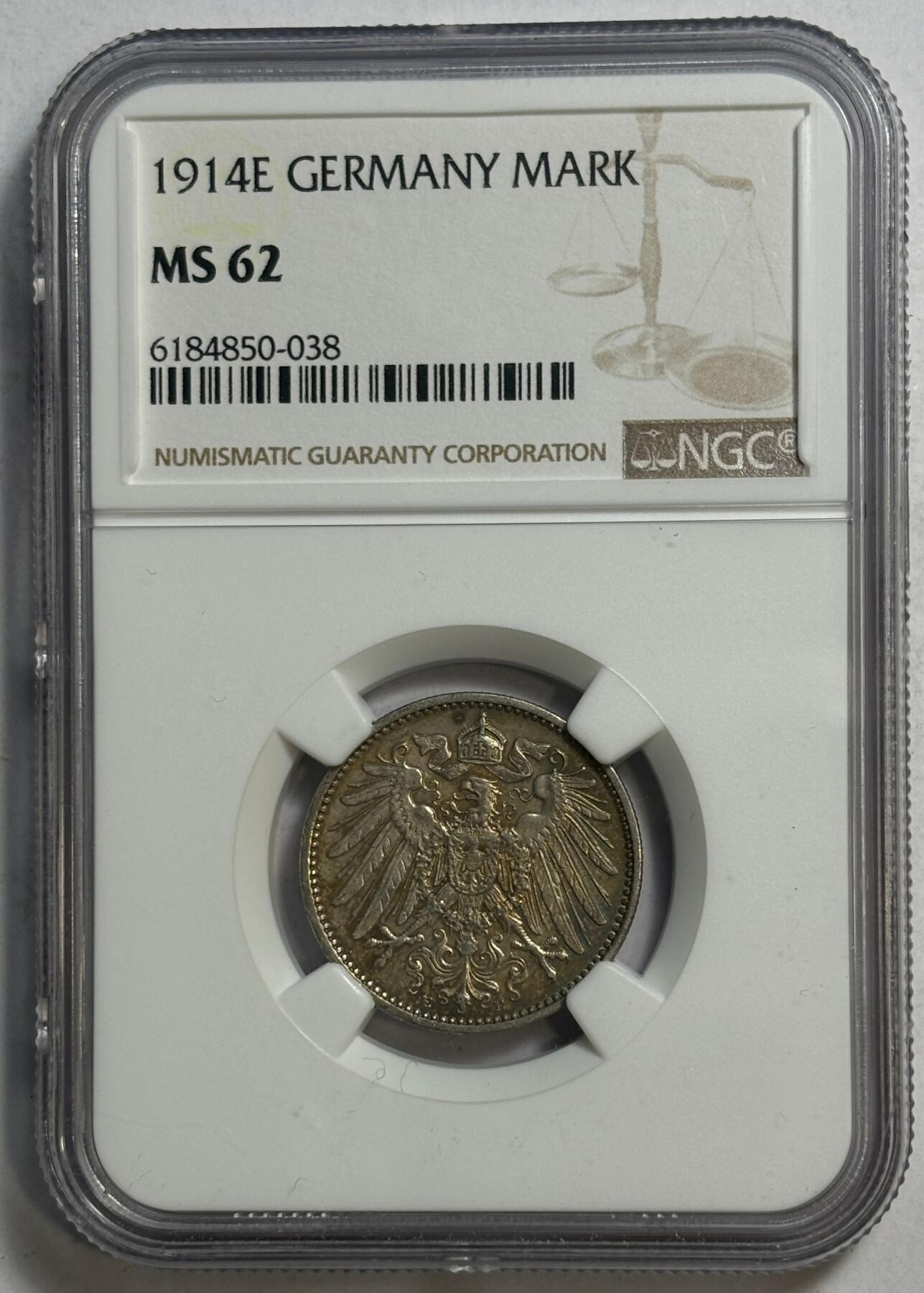 紫瑗钱币——第462期 德国 1914年 E版 第二帝国 长翅 1马克 银币 NGC MS62