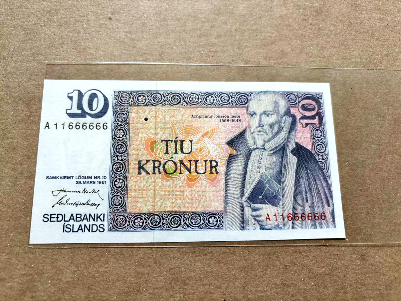【Blue Auction】✨世界纸币精拍第504期【精】 【A冠11666666大象号 倒置号】冰岛 1961年10克朗 全新UNC