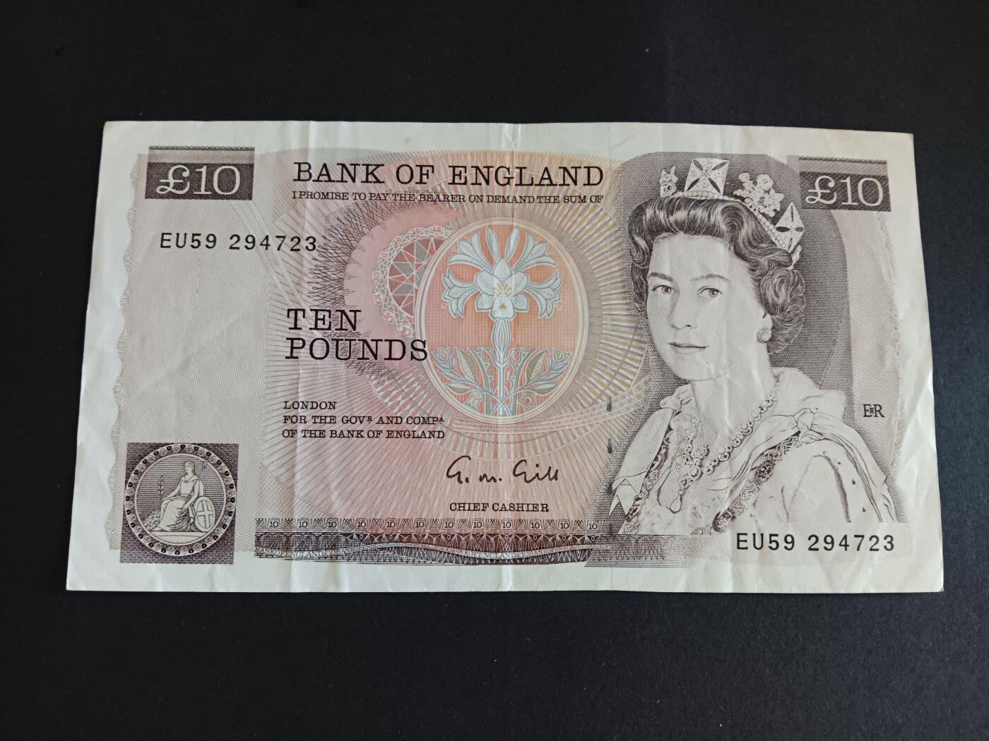 博彦收藏   7月23日 8点钱币专场 英国女皇10镑流通好品