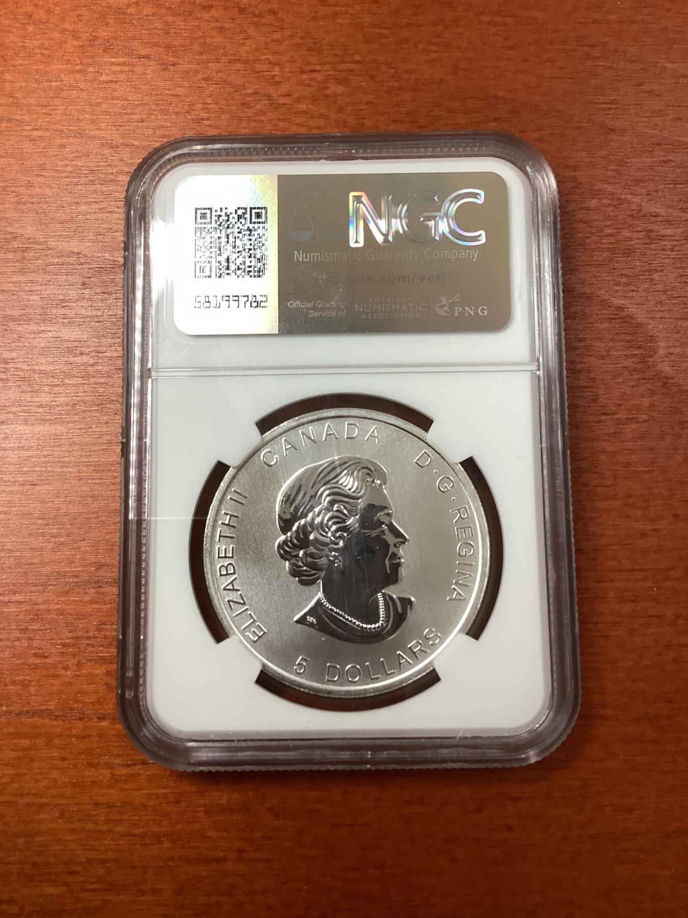 长老汇龙年精选第八场拍卖 2017 加拿大鸡年5加元银币，NGC MS68，唯二亚军，更高仅有2枚