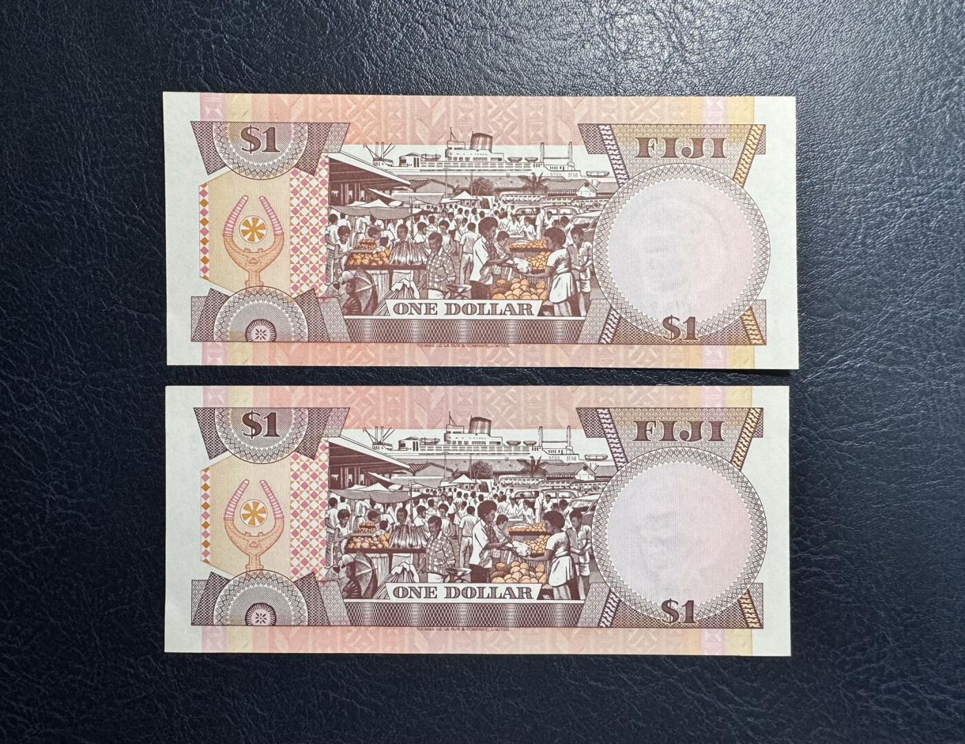 收藏联盟Quantum Auction 第361期拍卖  斐济1980年1元两张 品相UNC 边角轻微压痕