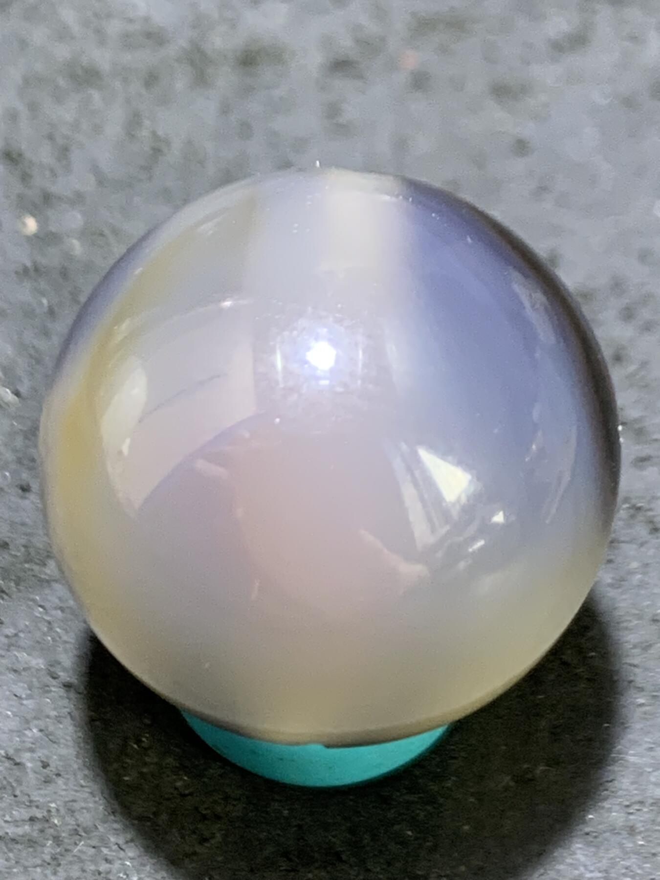 精美亚光高玉化巴西玛瑙手工俏色巧雕花开见佛2.0圆珠一个，
